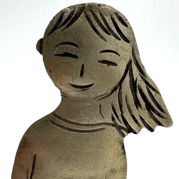 Metal Figurine Sculpture Of Girl With Flowers & Tree On Textured Base 5 Inches - Picture 3 of 13